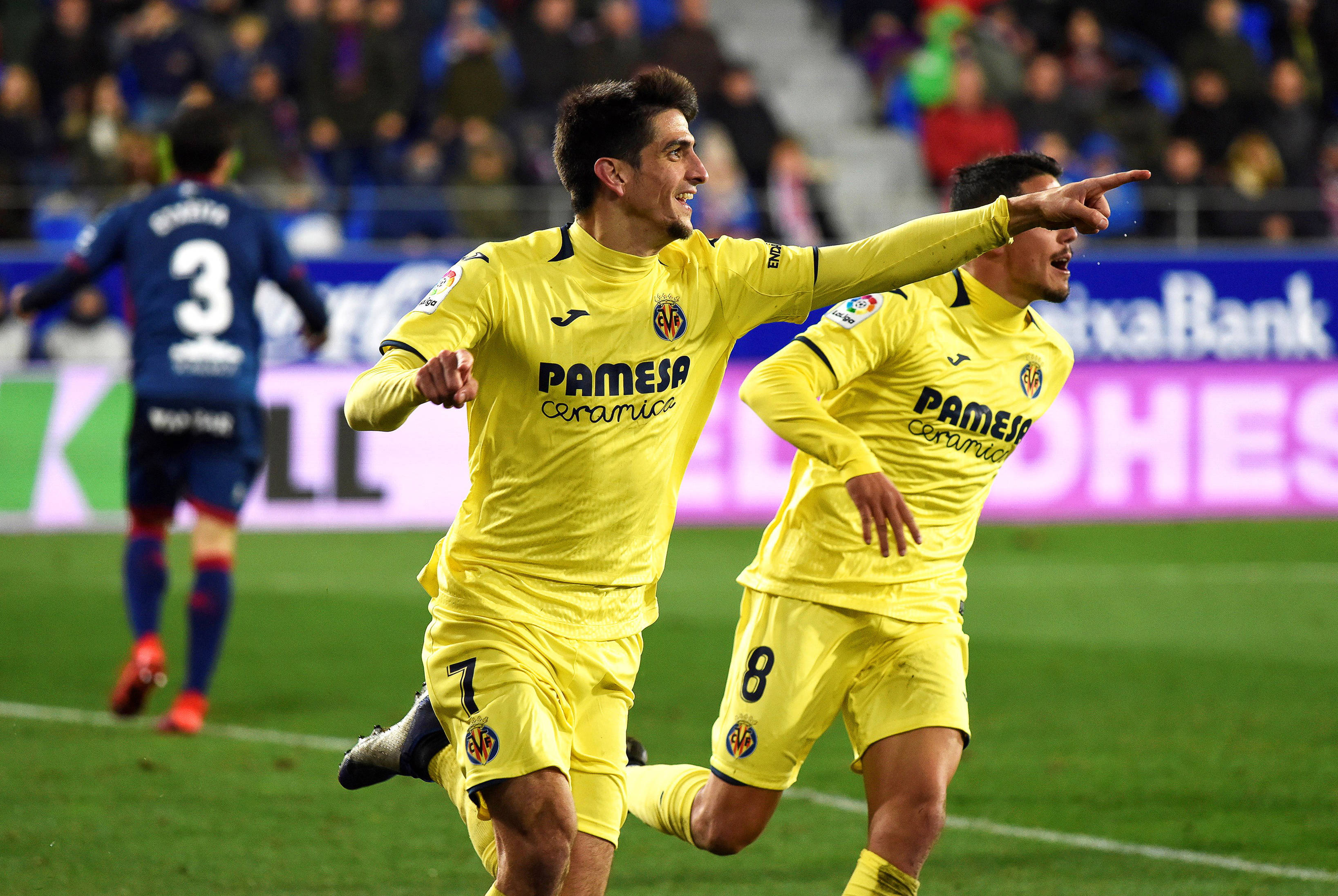 关于马德里竞技西甲击败加的斯莫拉塔头球建功的信息